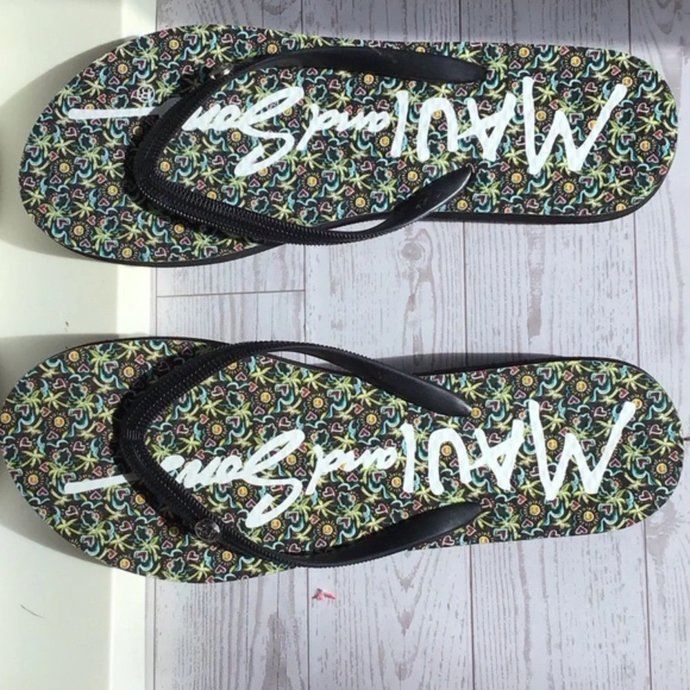 Maui and Sons Sz 9/10 🆕 w/o 🏷️ Multicolor Summer Vibe Pattern Flip Flop Sandals